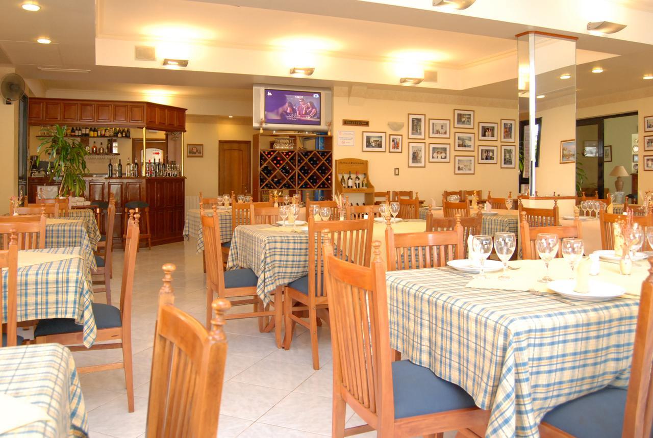 Hotel Escala Uno Santo Tome  Luaran gambar
