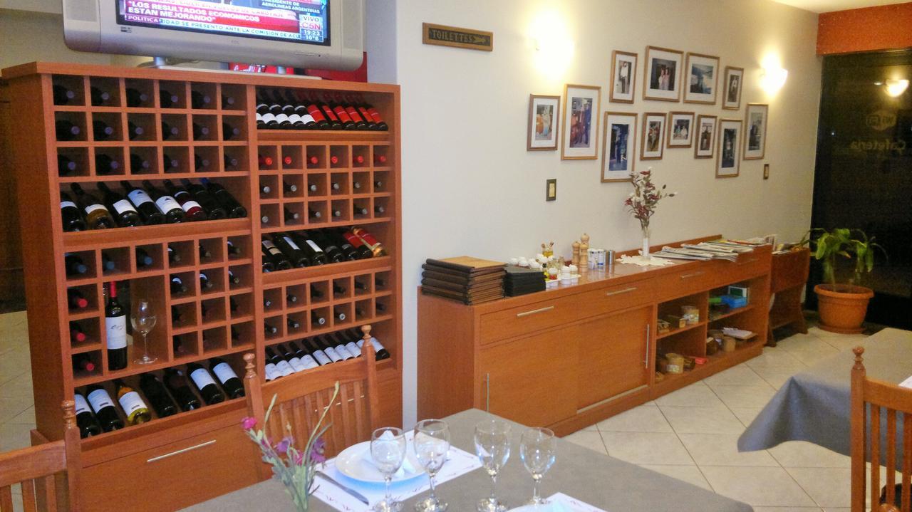Hotel Escala Uno Santo Tome  Luaran gambar